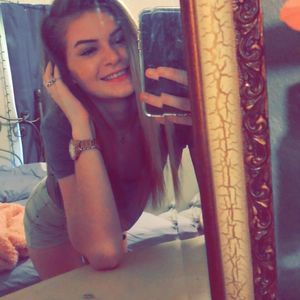 Meet your Posher, Raychel